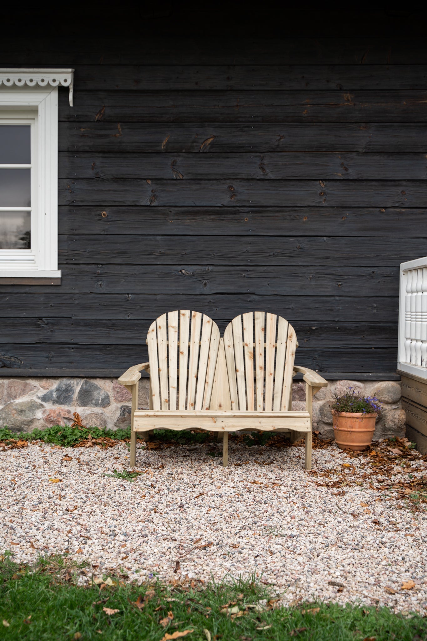 Double Adirondack relax garden bench