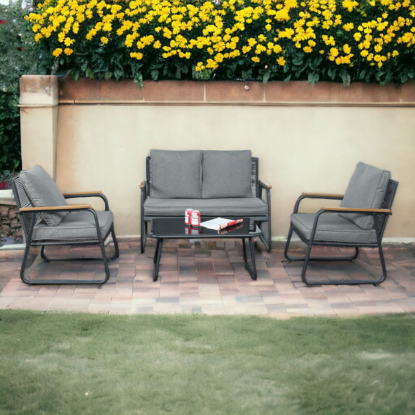 Kendal modern 4 Piece Garden Rattan Set